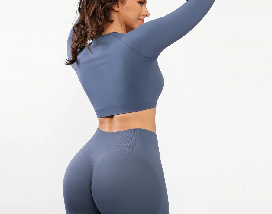 The Best Place to Buy Women's Yoga Clothes