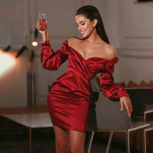 What to Wear Instead of Black: 4 Alternatives for Every Color Season